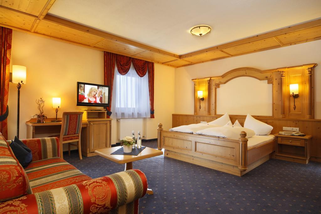 Hotel Plunhof Ridanna Eksteriør bilde
