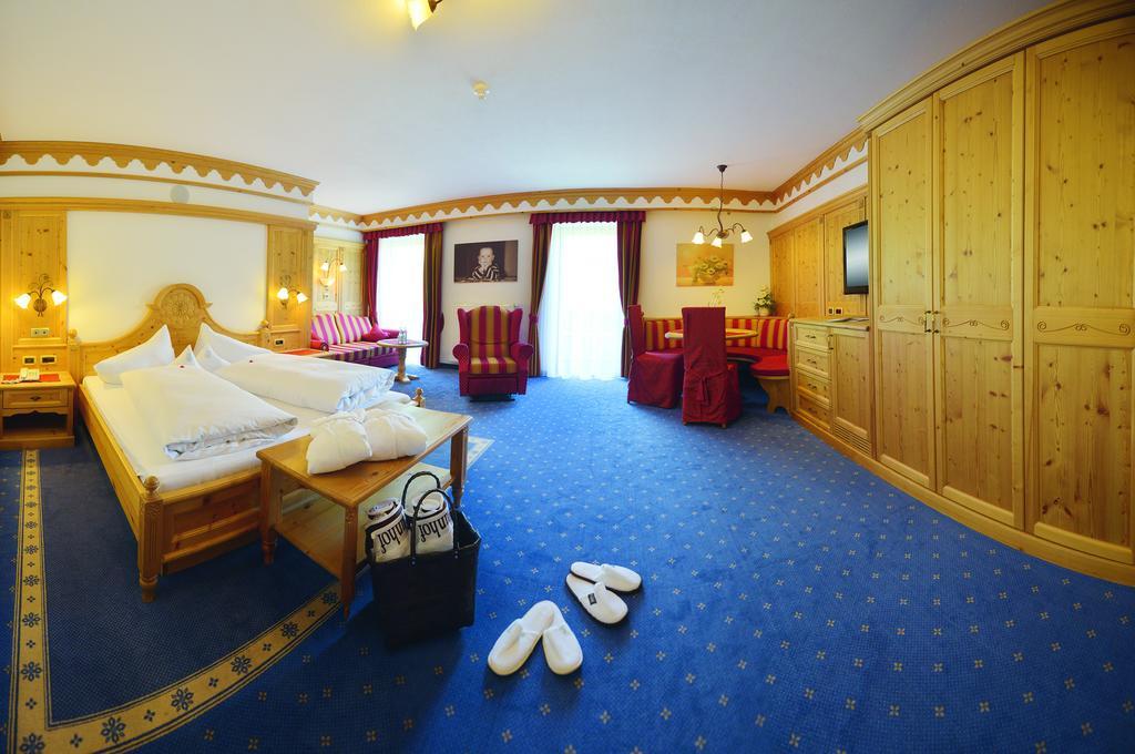 Hotel Plunhof Ridanna Eksteriør bilde